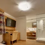 Leimer Braeu 3* Lenzing
