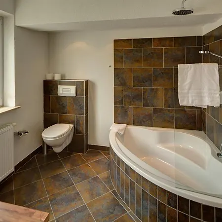 Leimer Braeu 3* Lenzing