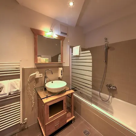 ホテル Leimer Braeu